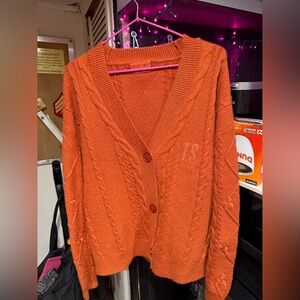 Taylor Swift 🧡 TLOAS Cardigan